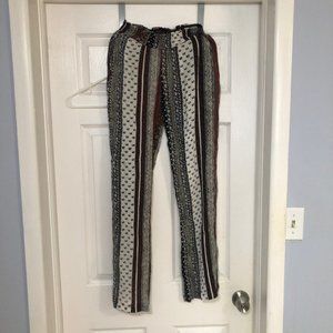 Suzy Shier XS; NWOT Pants; XS
